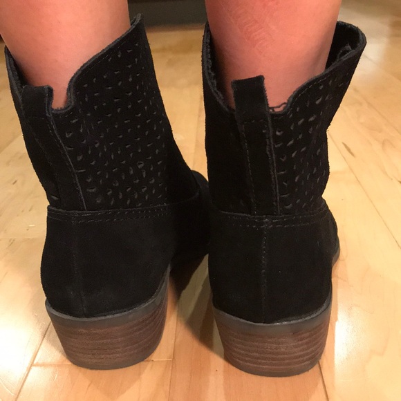 Black suede ankle boots - Picture 3 of 4